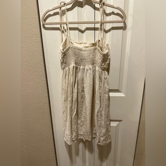 NWT Urban Renewal EcoLinen Tie Shoulder Ruched Babydoll Cream , size S - Picture 5 of 12